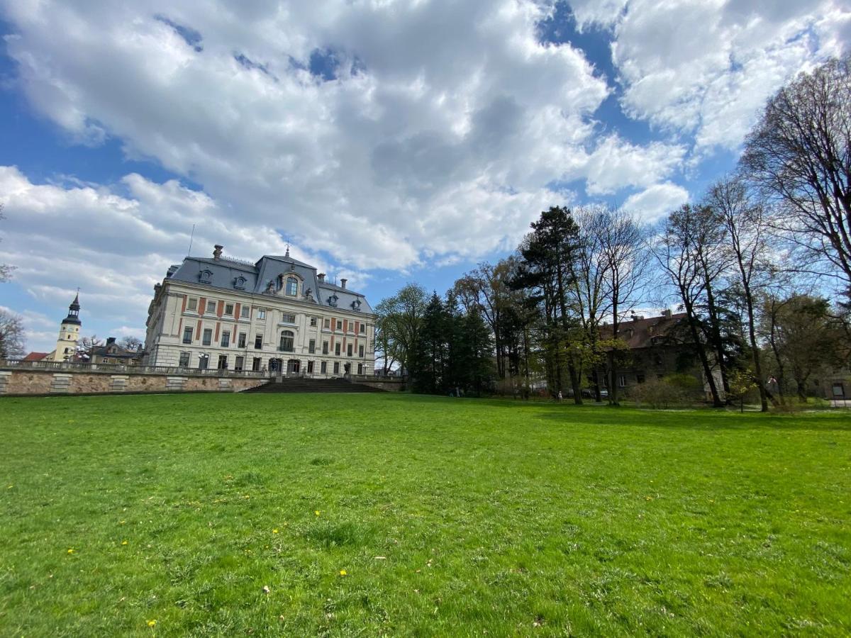 Apartament Przy Zamku Pszczyna Exterior foto