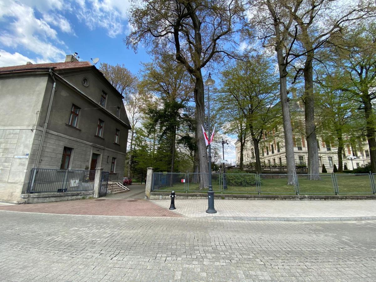Apartament Przy Zamku Pszczyna Exterior foto