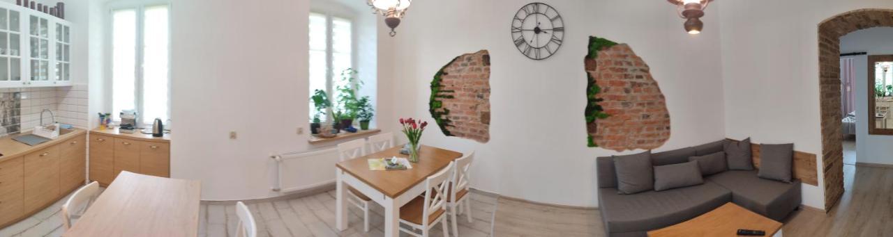 Apartament Przy Zamku Pszczyna Exterior foto
